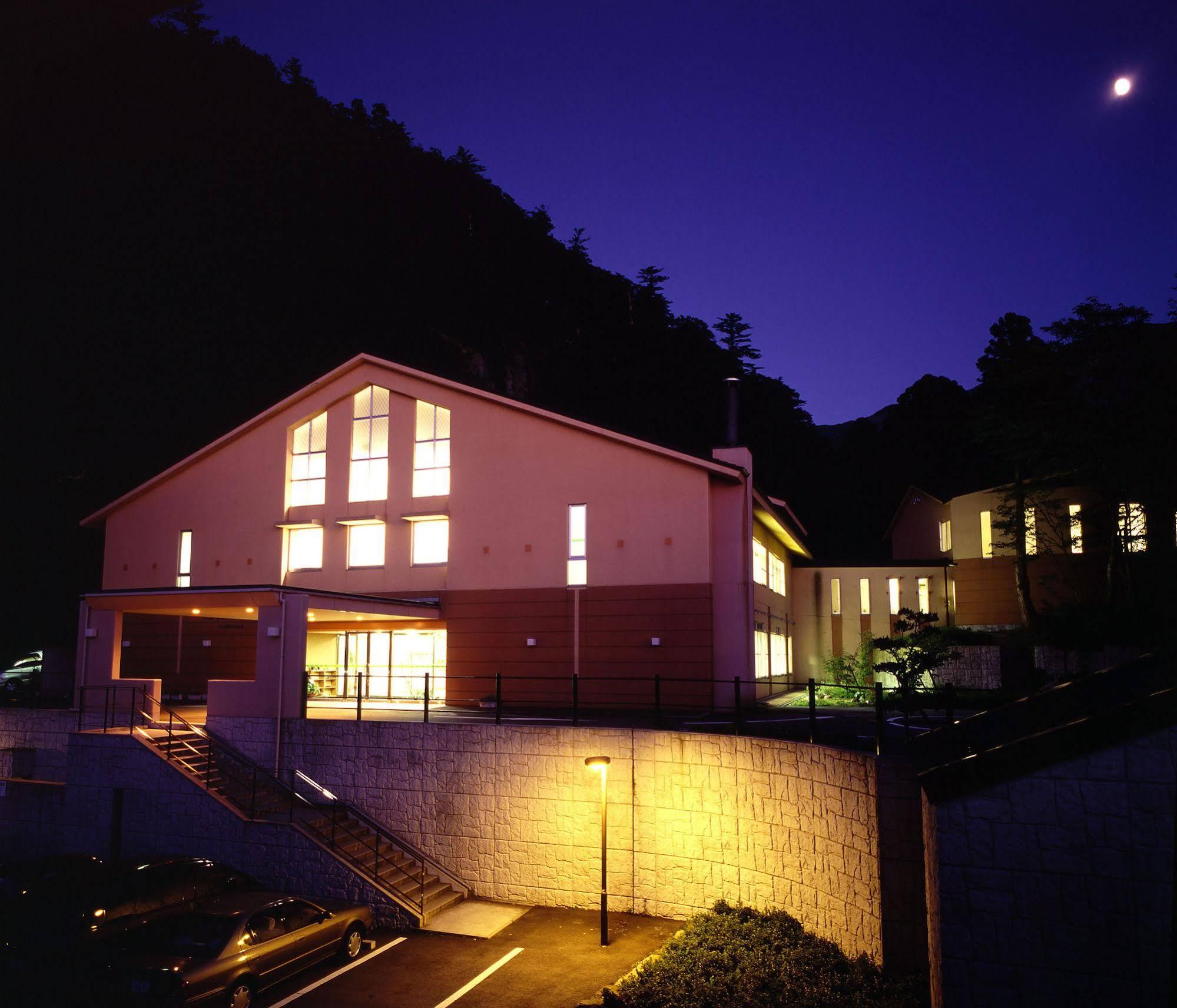 Hotel Daisen Shirogane Exteriör bild